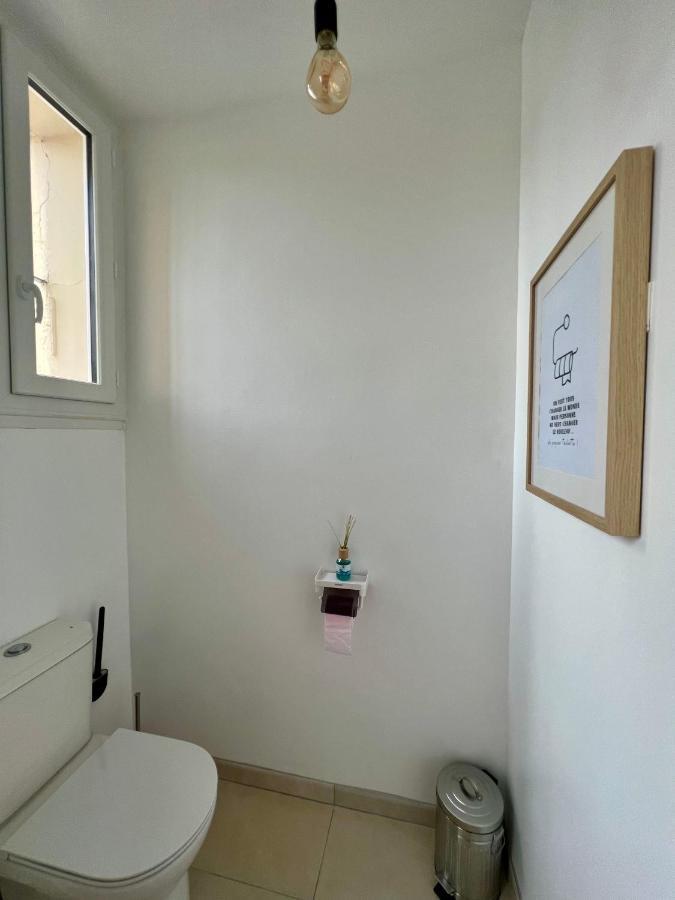 Appartement De Luxe Avec Fresque, Hyper Centre Et Parking Sure Fontainebleau Luaran gambar