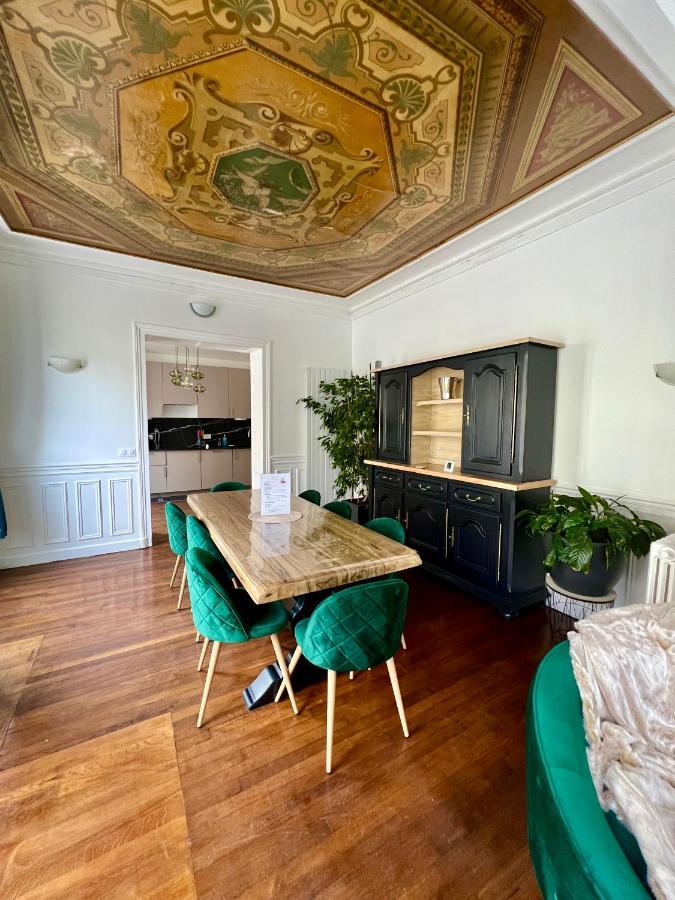 Appartement De Luxe Avec Fresque, Hyper Centre Et Parking Sure Fontainebleau Luaran gambar