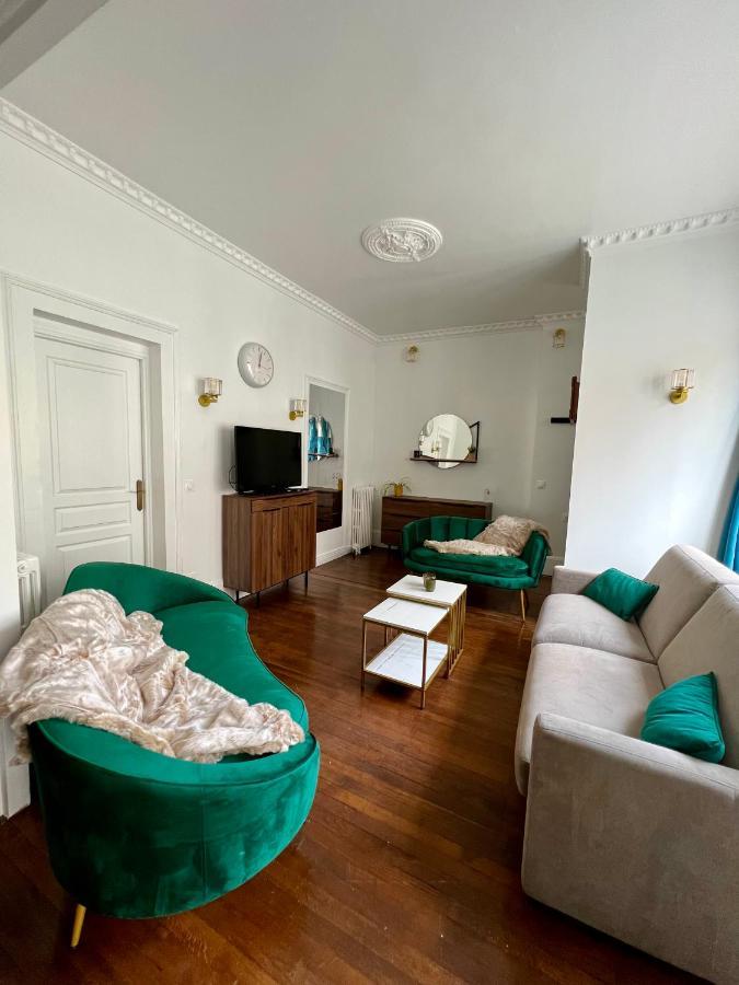 Appartement De Luxe Avec Fresque, Hyper Centre Et Parking Sure Fontainebleau Luaran gambar